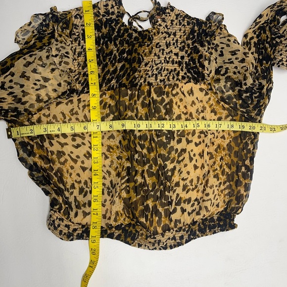 Free people animal print top size M long sleeves - Picture 5 of 5